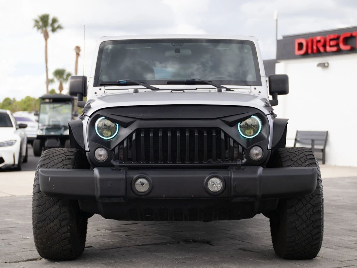 Used 2014 Jeep Wrangler Unlimited Sport AWD/4WD image 5