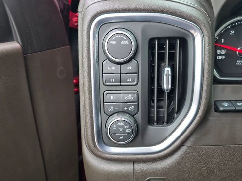 Certified 2021 Chevrolet Silverado 1500 LTZ w/ LTZ Premium Package image 34