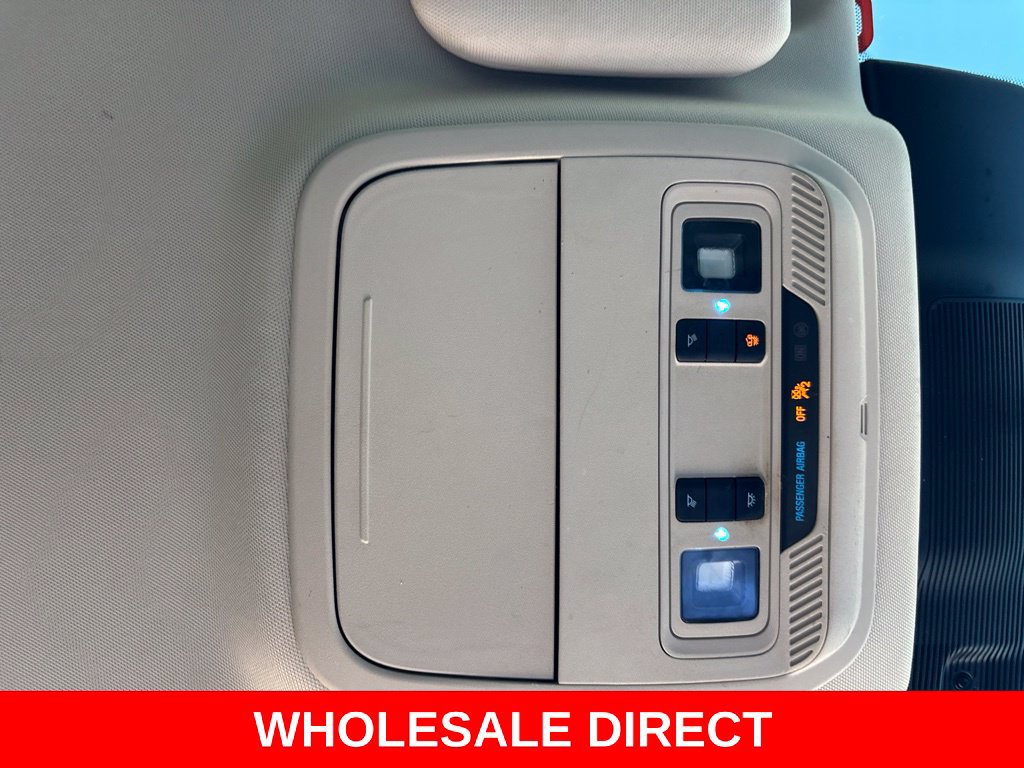 Used 2020 Ford Explorer XLT w/ Equipment Group 202A AWD/4WD image 24