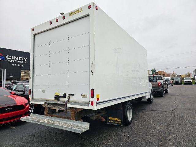 Used 2022 GMC Savana 4500 w/ Power Convenience Package RWD image 5