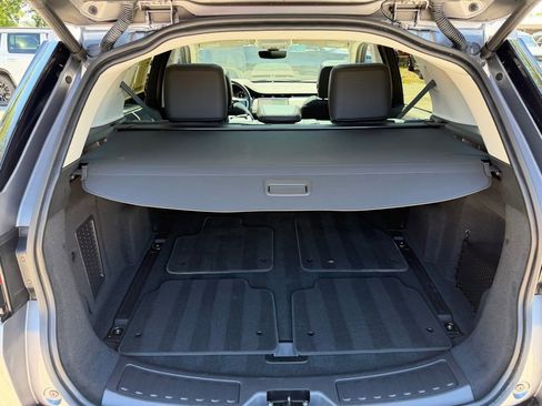 Used 2025 Land Rover Discovery Sport S AWD/4WD image 38