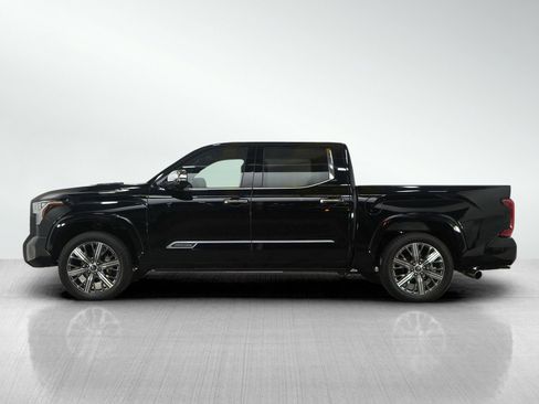 Used 2022 Toyota Tundra Capstone image 2