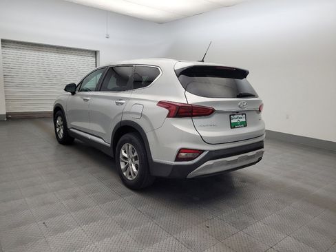 Used 2019 Hyundai Santa Fe SE AWD/4WD image 5