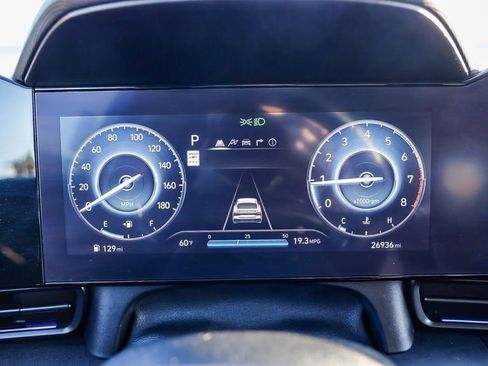 Used 2025 Hyundai Elantra N FWD image 28