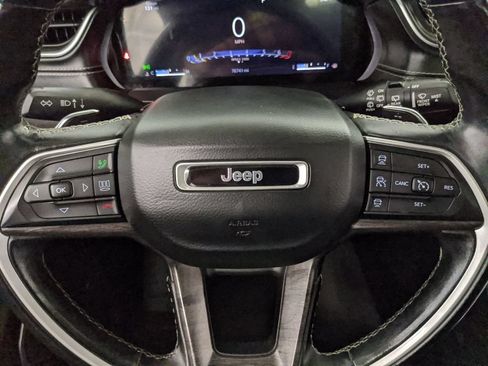 Used 2021 Jeep Grand Cherokee L Limited w/ Trailer Tow Group (B) AWD/4WD image 11