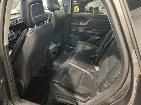 Used 2020 Lincoln Corsair AWD w/ Premium Package image 28