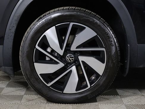 Used 2024 Volkswagen Atlas SEL AWD/4WD image 26