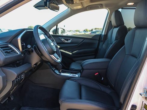 New 2025 Subaru Crosstrek 2.5i Limited image 17