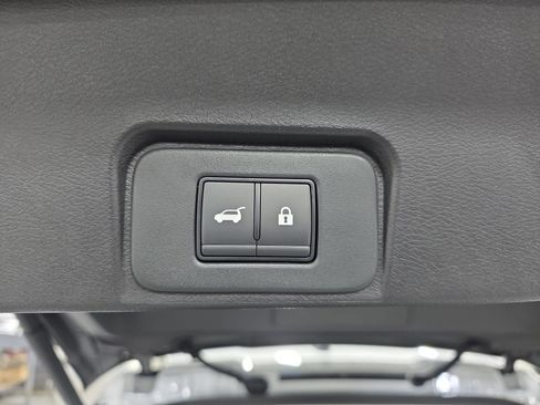 New 2026 Nissan Rogue SV w/ Cold Weather Package FWD image 13