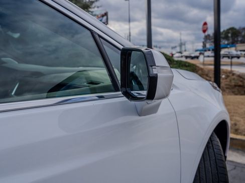 Used 2024 Cadillac XT5 Premium Luxury image 30