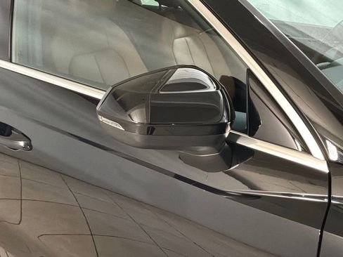 Used 2025 Audi Q3 2.0T Premium w/ Convenience Package image 27