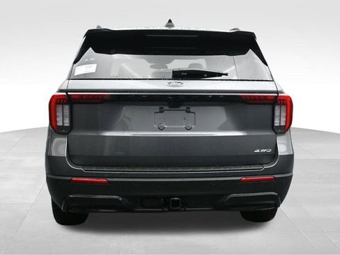 New 2026 Ford Explorer ST-Line image 9
