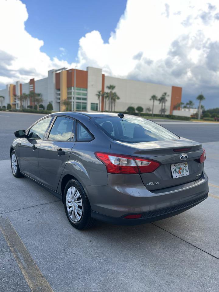 Used 2013 Ford Focus S FWD image 5