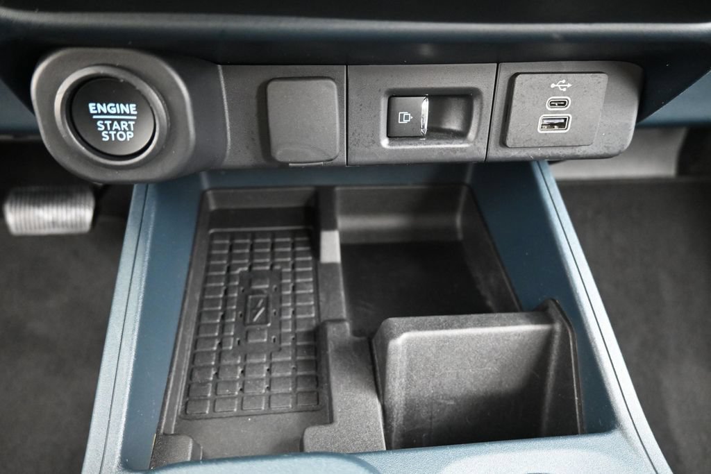 Used 2025 Ford Maverick Tremor AWD/4WD image 18