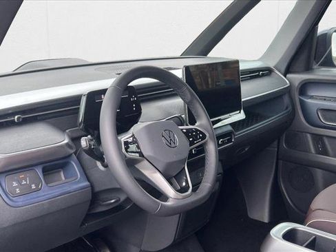 New 2025 Volkswagen ID. Buzz Pro S image 10
