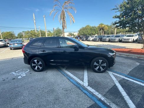 Used 2025 Volvo XC60 T8 Plus w/ Protection Package Premier AWD/4WD image 7