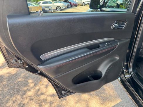 Used 2018 Dodge Durango R/T w/ Blacktop Package AWD/4WD image 43