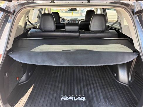Used 2014 Toyota RAV4 Limited w/ Technology Package AWD/4WD image 9
