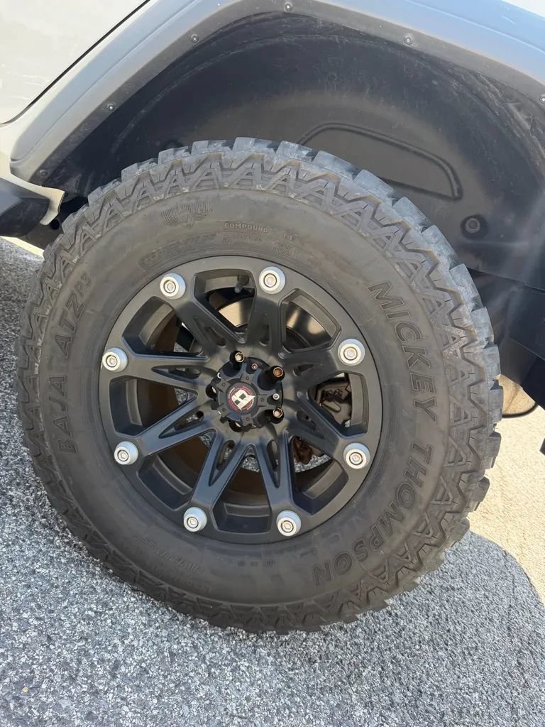 Used 2018 Jeep Wrangler Unlimited Sport S AWD/4WD image 25