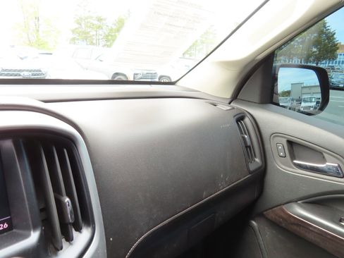 Used 2022 GMC Canyon Elevation w/ Elevation Premium Package image 21