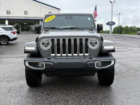 Used 2020 Jeep Gladiator Overland AWD/4WD image 2