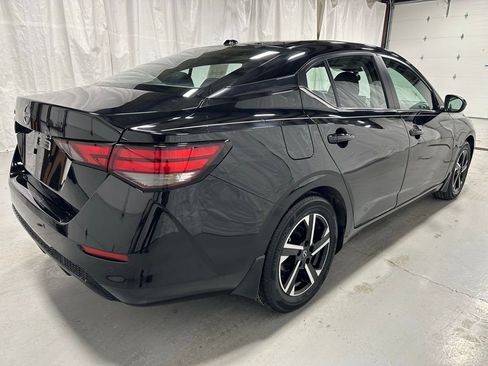 Used 2025 Nissan Sentra SV image 7