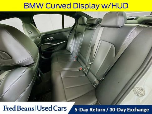 Used 2025 BMW M340i xDrive M340i xDrive w/ Premium Package image 32