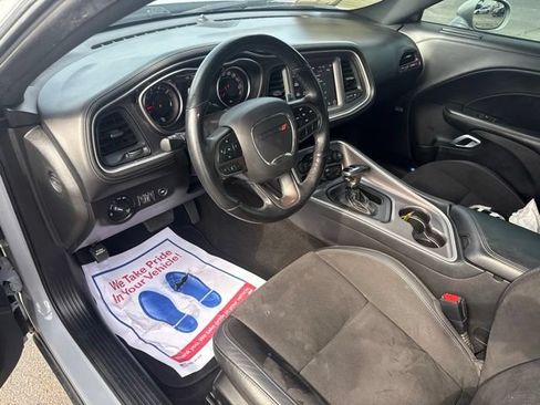 Used 2022 Dodge Challenger R/T Scat Pack w/ Plus Package RWD image 20