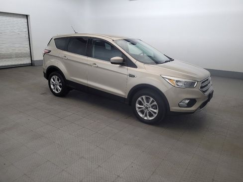 Used 2017 Ford Escape SE AWD/4WD image 11