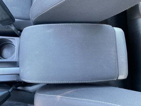 Used 2011 Volkswagen Golf TDI FWD image 17