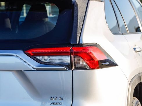 Used 2023 Toyota RAV4 XLE AWD/4WD image 10