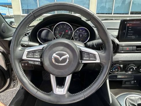 Used 2023 MAZDA MX-5 Miata Sport RWD image 29