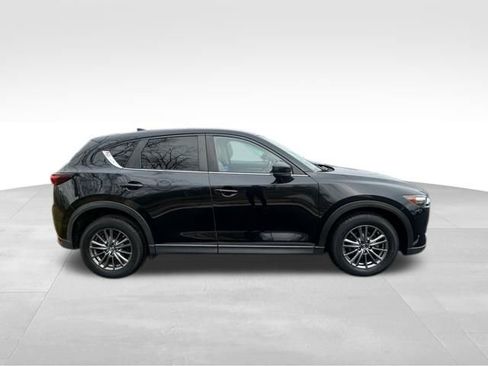Used 2017 MAZDA CX-5 Touring image 8
