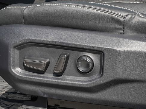 New 2026 Toyota Tundra Limited image 21