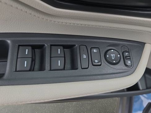 Used 2025 Honda Odyssey EX-L image 32