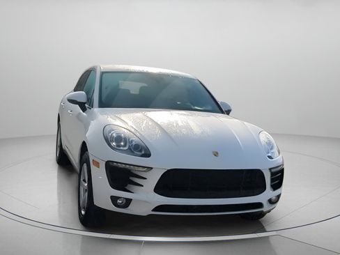 Used 2018 Porsche Macan image 4