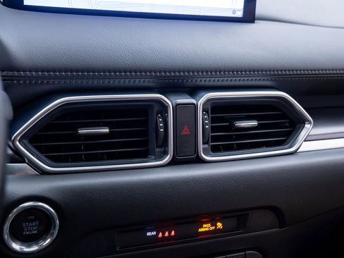 Used 2024 MAZDA CX-5 Carbon Edition image 25