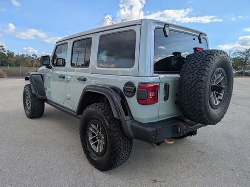 Used 2024 Jeep Wrangler Rubicon 392 image 7