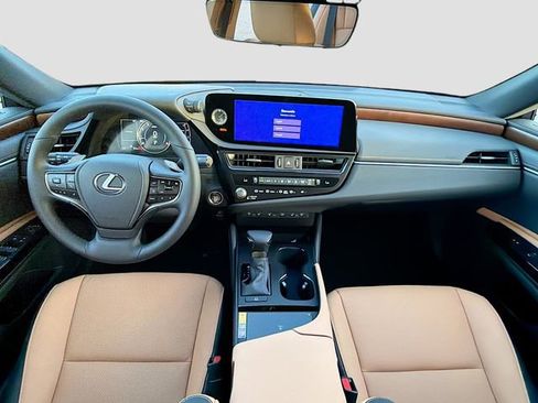 New 2025 Lexus ES 350 w/ Premium Package image 16