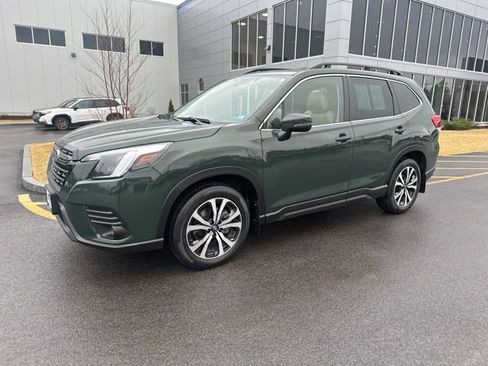 Used 2023 Subaru Forester Limited image 1
