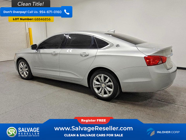 Used 2018 Chevrolet Impala LT FWD image 3