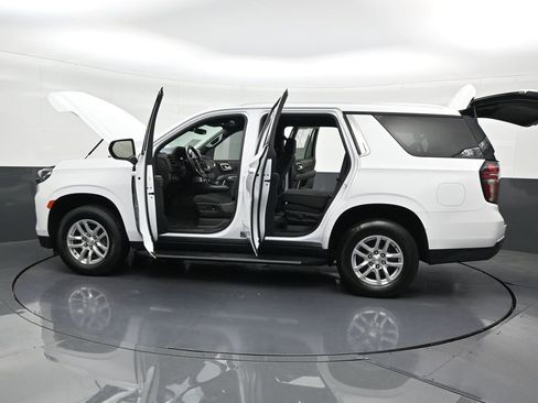 Used 2021 Chevrolet Tahoe LS image 34