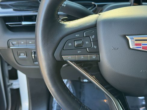 Used 2023 Cadillac Escalade ESV Sport w/ Touring Package image 29