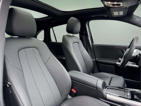 Certified 2026 Mercedes-Benz GLA 250 4MATIC image 27