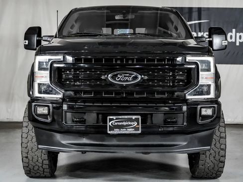 Used 2021 Ford F250 Lariat w/ Lariat Ultimate Package AWD/4WD image 3