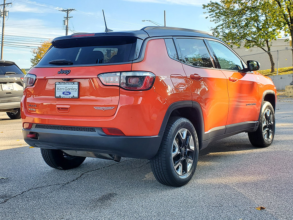 Used 2018 Jeep Compass Trailhawk w/ Cold Weather Group AWD/4WD image 5