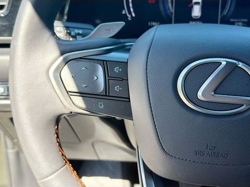 Used 2024 Lexus NX 350h AWD image 37
