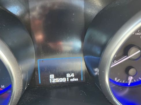 Used 2017 Subaru Legacy 2.5i Limited image 14