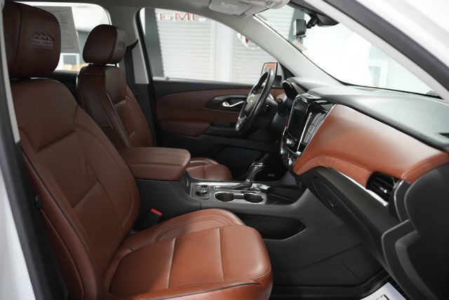 Used 2020 Chevrolet Traverse High Country AWD/4WD image 21