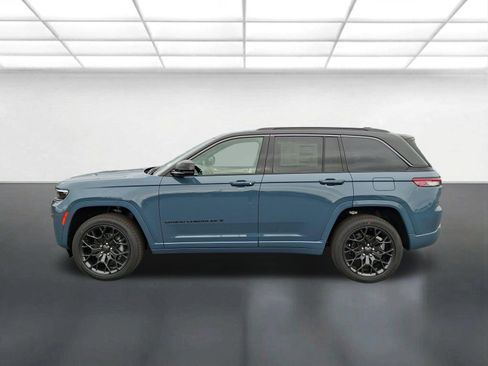 New 2026 Jeep Grand Cherokee Summit AWD/4WD image 6